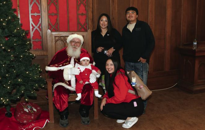 BREAKFAST WITH SANTA