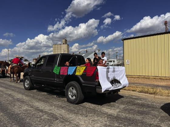 WEEKEND FIESTA &amp; PARADE