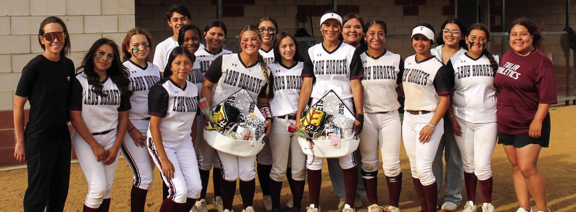 Lady Hornet Softball team celebrates with seniors Kyla Rodriguez and Dulce Abeja