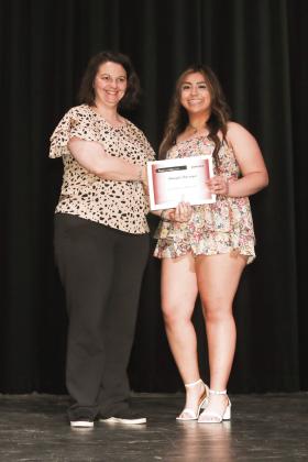 Anne Shelton Memorial Scholarship presented by Tabitha Davis - Anayeli Barajas