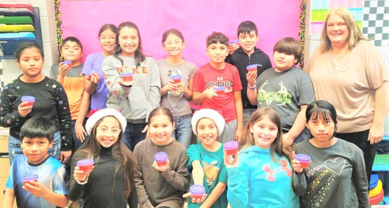 The Hart 5th grader recently had a learning module on urban/container gardening and Castro County Extension Felice Acker spent some time with the students discussing food preservation. She passed on information about the four methods of food preservation, foods that can be canned, and taught students to make Strawberry Freezer jam. Students made two batches of jam to take home to taste.