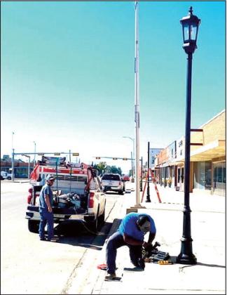 Downtown streetlamp project underway