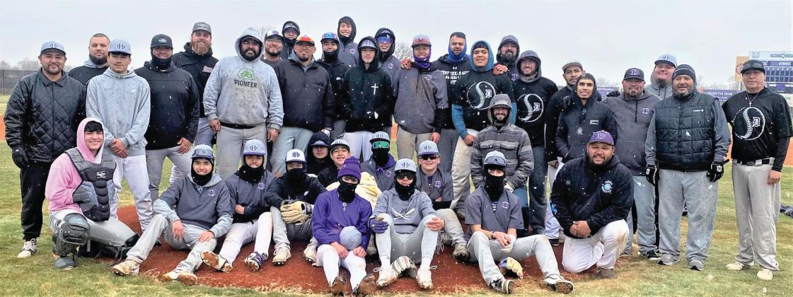 Dimmitt High School baseball held the Bobcats vs Alumni Scrimmage this past Saturday at the DISD Ballpark.