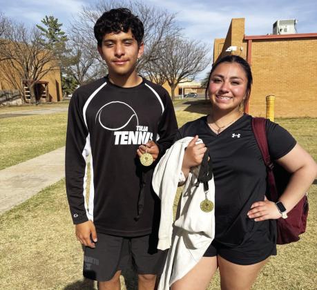 Roel Mendez/Anayeli Barajas - 1st Place JV