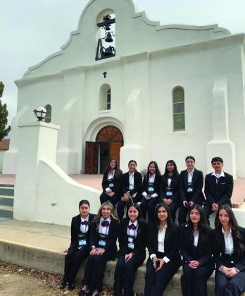 Dimmitt HOSA competed at their Spring Leadership Area Conference in El Paso. Kenzie Phan, Riya Bhakta, and Madison Lara 3rd Place in Health Education, Advancing to State; Aimar Peralta, Ralee Galan, and Kheyla Castaneda, 5th Place in Public Health; Jaqui Esqueda, 4th Place in Health Career Photography; Alexa Hernandez in Medical Art Poster; Henry Ramirez, Riley Ramos, Jacqui Reyes, and Ximena Quintana 4th Place in Health Education.