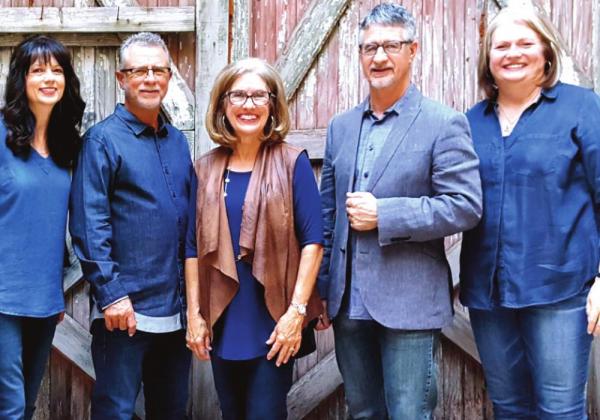 Hazel Family to perform