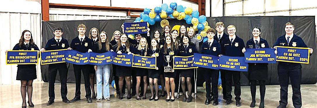 Nazareth FFA students attended the Plainview District Banquet this past Monday and celebrated a successful fall season of accomplishment and wins and well as selecting officers to represent the region.