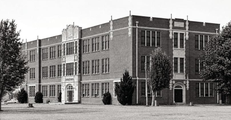 IN YOUNGER YEARS—This classic picture from the southeast corner of what was Hereford High School in 1926 and would in latter years become Stanton Junior High. On the east side, mid-building of the second floor, was the location of Carolyn Waters’ History classroom during the Stanton Junior High years.