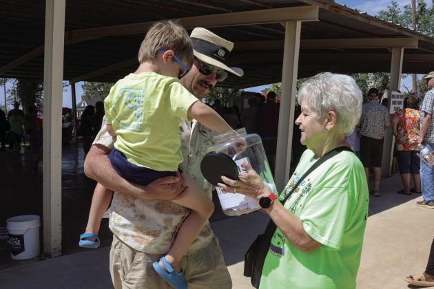 A drawing for the Swisher County Senior Citizens Meals on Wheels Grill was held at Conner Park during Picnic. The winner of the grill is Lizzie Dutton.