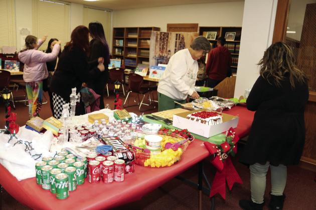 Refreshments were provided during the Art Show