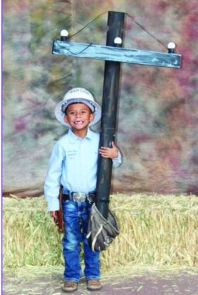 Kindergarten  2nd grade winner  Yariel Lara