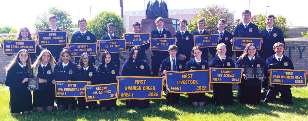 Naz FFA Attends Area 1 Convention