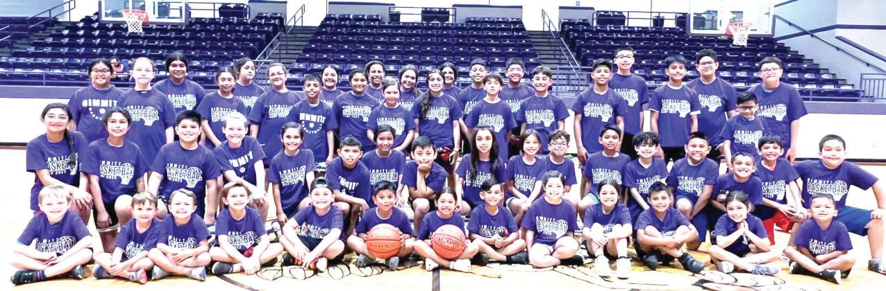 Young DISD athletes attended the Dimmitt Basketball Camp 2023 held May 30 through June 1. With a large group of future Bobbies and Bobcats, the camp had two sessions each day for Kindergarten through 8th grade and taught fundamentals and skills with DHS coaches and athletes leading the camp.