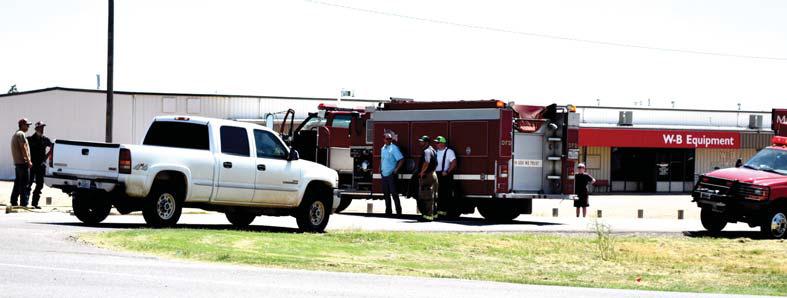 Car accident causes gas leak