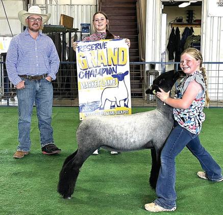 Claire Martin from Swisher County 4-H. She also won Intermediate Showmanship.