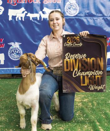 Rylee Scholz and her Reserve Division Champion Light Weight.
