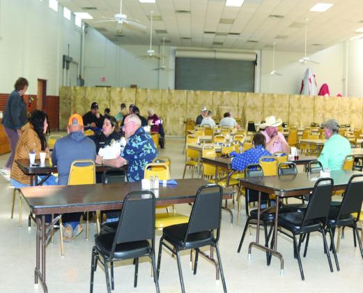 Swisher County Senior Citizens Breakfast honoring first responders and veterans was served on Saturday morning. A steady stream of hungry citizens came to the Swisher County Senior Citizens building to indulge in eggs, bacon, sausage, pancakes, biscuits and gravy, juice and coffee. The meal was free to first responders and veterans.