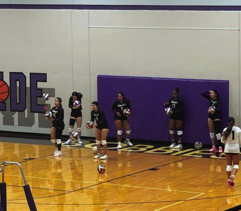 The Vega Lady Longhorns knocked off the Dimmitt Bobcats 25-16, 25-14, 25-10 Saturday at home. With the loss, Dimmitt drops to 0-2 on the season. The Bobcats host West Texas in a non-district bout today.