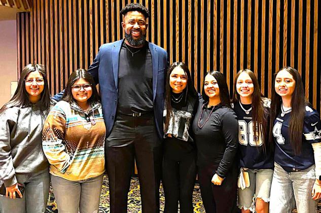 Dimmitt High School freshman and/sophomore health science students attended the Free Academic Advantage Event hosted by Amarillo Oral &amp;amp; Maxillofacial Surgery. Students listened to a panel of medical and academic professionals, explored volunteer organizations and colleges, and had the opportunity to meet professional basketball player Michael Cobbins.