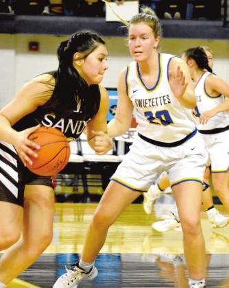 Swiftettes play in regional semi finals