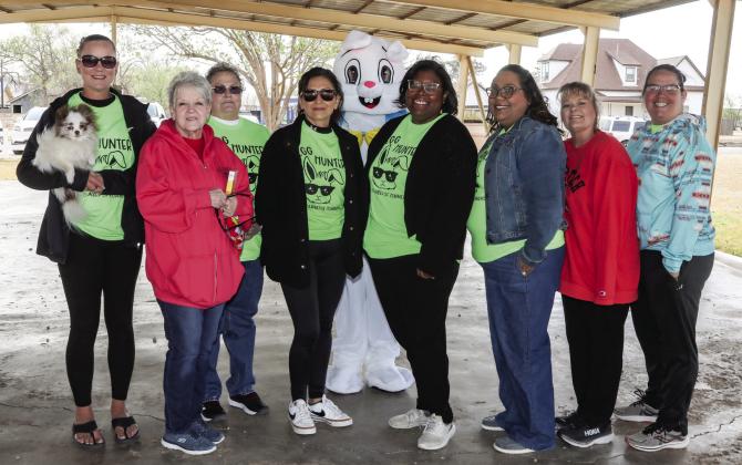 Tulia Chamber of Commerce – Kendra Earl, Karla Needham, Lynett Walker, Debbie Garza, Easter Bunny, Ja’Nell Wafer, Jessica Hernandez, Sherry Thornton, and Ashley Weiser