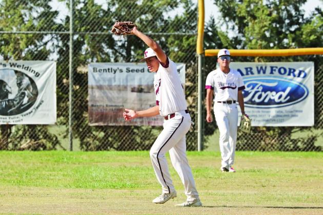 Reynaldo Guerrero makes the catch for an out at shortstop
