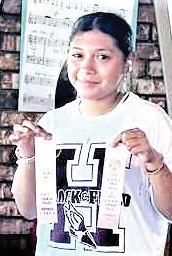 Hart High School America Flores placed fourth in the Area 1600-meter and 3200-meter run.
