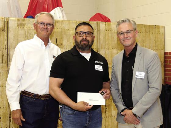 20 Years of Service Award – Johnny Diaz