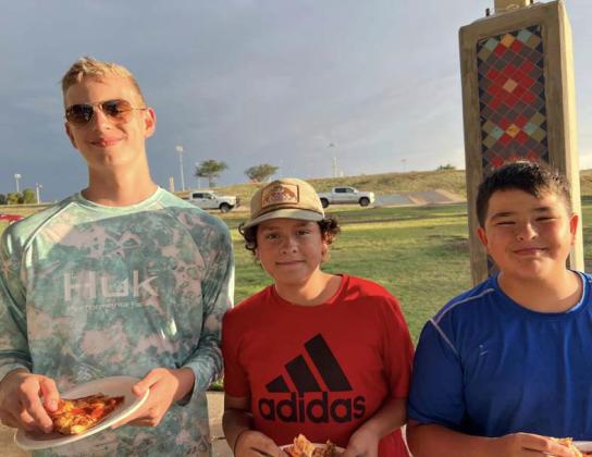 Castro County 4-Hers had a wet but fun time at the District 2 Fishing Extravaganza held at Buddy Holly Park in Lubbock. While the young anglers didn’t catch any fish in the rainy weather, it was a great opportunity to join together with other 4-H members for a memorable time.