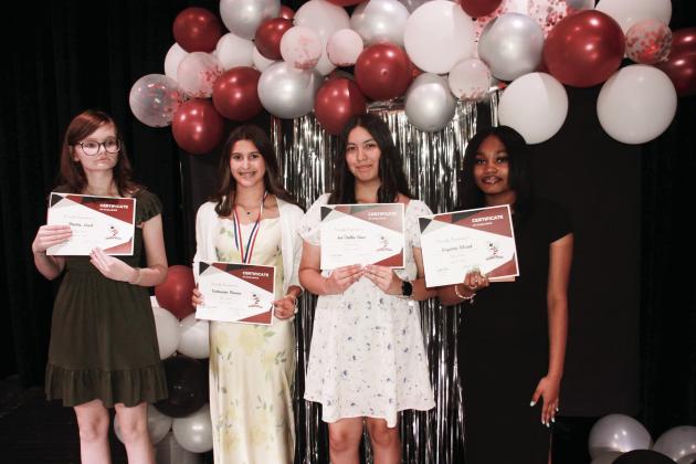Office Aides Mattie Deal, Catherine Moore, Isa’Bella Cruz, Layaha Ward