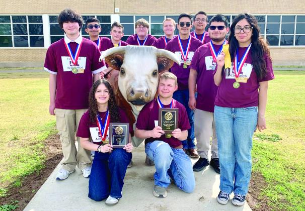 2026 HHS UIL Academic team outside the high school, surrounding the mascot.