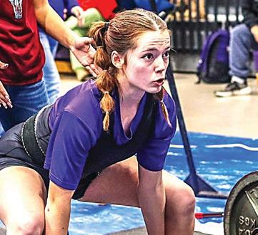 DHS powerlifter Julia LaRue placed fifth in weight class 123 at the Dimmitt Powerlifting Meet.(Dimmitt Sports Media/DHS)