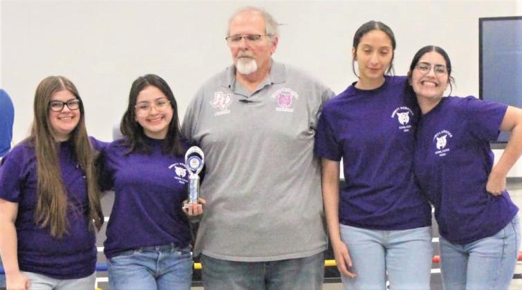 DHS Team #15151, Anistynn Birdwell, Sara Morales, Riley Ramos, Arianna Mendoza and Blanca Salinas advance to regionals.