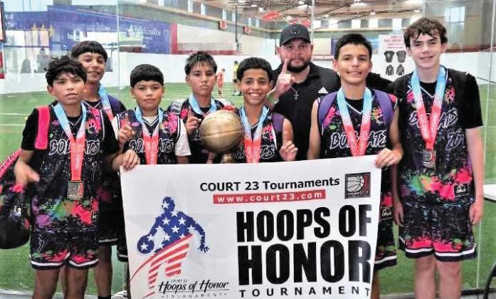 The 6th Grade Bobcats traveled to Plano and competed in the Court of 23 Hoops of Honor on July 12-13. The team won the championship title for the division. (Dimmitt Sports Media)