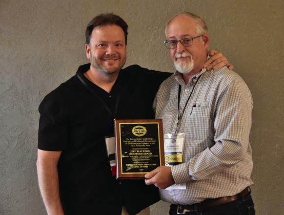 Castro County publishers Neoma Wall, Jeff Blackmon honored