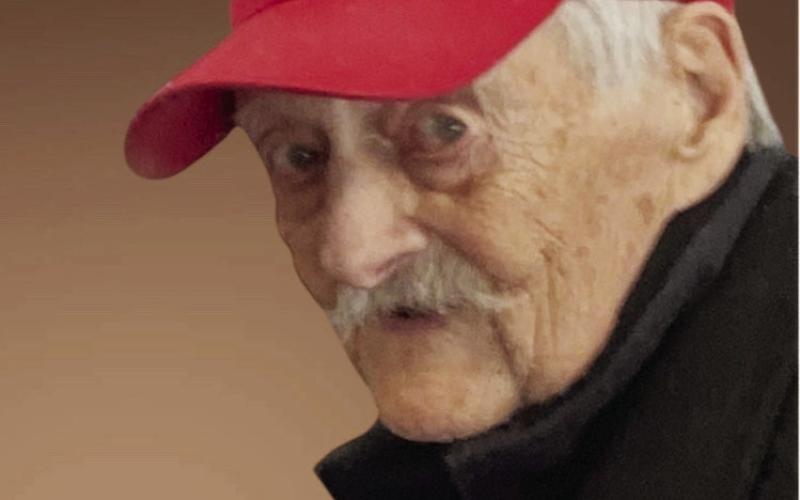 Charles Whitehead 1935-2026