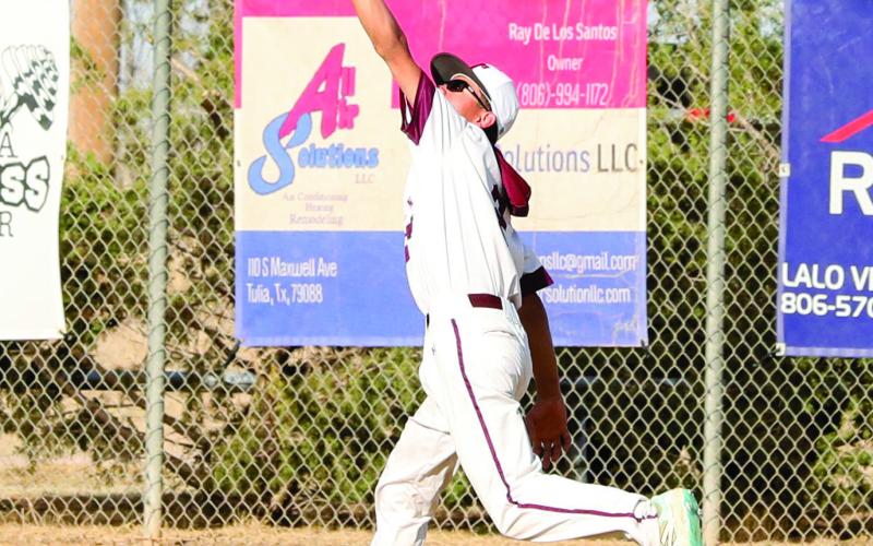 Zaiden Nunez makes the catch in right field for the out
