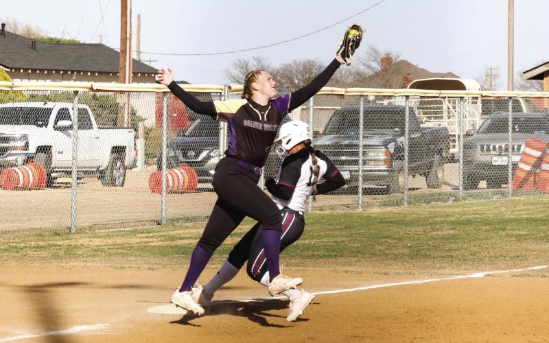 Kyla Rodriguez safe at 3rd