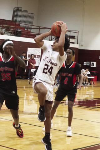 Deshawn Yarbrough avoids the defender as he takes the shot