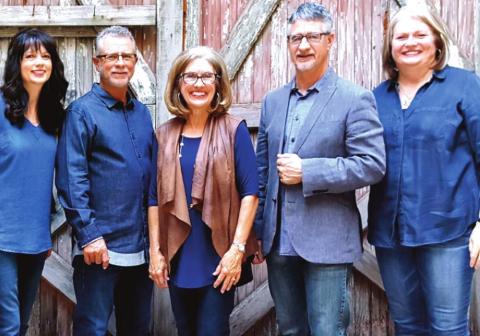 Hazel Family to perform