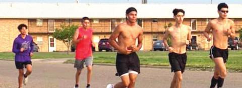 Dimmitt Bobcats hit the streets