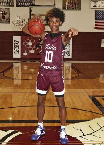 CJ Parker was selected as Athlete of the Week the second week in December by the Plainview Herald. Parker contributed 20 points, eight rebounds, two steals and two blocks to a Hornet win against Hereford. He later added 22 points, 11 rebounds, two steals and three blocks against Dumas. He is also a multisport athlete for Tulia.