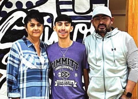 Lujan, Garcia sign to compete at next level