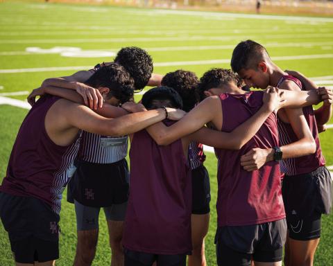 HERD, LADY HERD COMPETE AT DISTRICT CROSS COUNTRY MEET