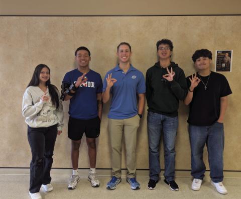 Dimmitt Seniors Meet with Military Recruiters and Colleges