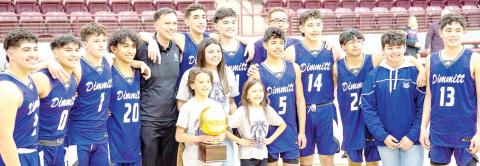 The Dimmitt Bobcats won the Region 1-3A Area Championship last Friday to advance to the Regional quarterfi nals.
