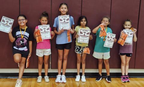Lady Hornet Basketball Camp Grades 2-5 Kataleya Dominguez (Sweet Honey Award), Kennedi Ramirez (Hive Minded Award), Natalie Basaldua (The Busy Bee Award), Catherine Garza (Most Improved), Leddi Ramirez (Queen Bee), Xiomara Jaquez (Hornet Hustle)