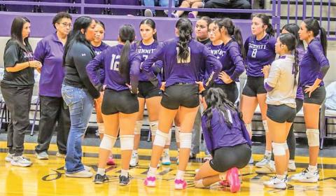 Bobbies Volleyball Action – Dimmitt Tourney Varsity