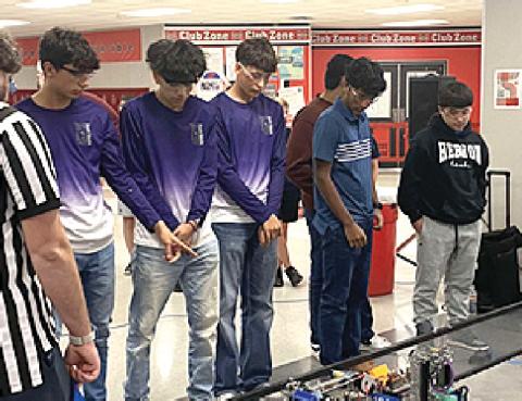 	The DHS Robotics teams
