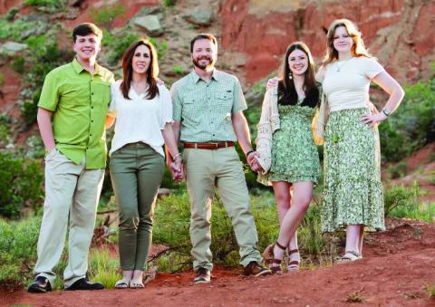 Pictured from left: Will, Angela, Jeff, Nora and Eva Blackmon. (Courtesy photo/McNutt Photography)